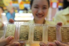 Giá vàng hôm nay 23/9: Fed quyết định tiếp tục bơm tiền ra thị trường, vàng giảm giá