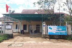 Quan hệ bất chính, một giám đốc trung tâm ở Kon Tum bị kỷ luật