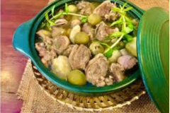 Cách nấu vịt om sấu chuẩn vị Bắc, thơm ngon tại nhà