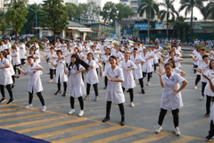 Trào lưu nở rộ trên TikTok khiến giới trẻ phát sốt trong mùa dịch