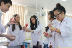 Chia sẻ các bí quyết giúp học giỏi Hóa lớp 12 hiệu quả nhất có thể bạn chưa biết