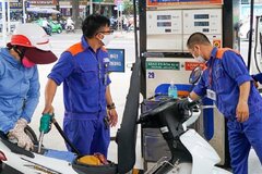 Từ 15h chiều 11/10, giá xăng dầu trong nước đồng loạt tăng mạnh