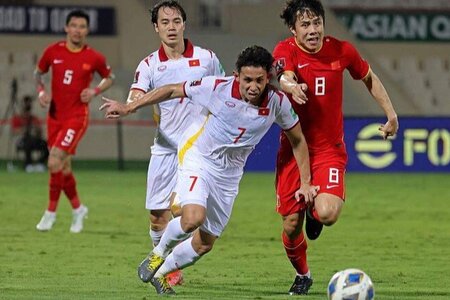 Báo Hàn Quốc khuyên tuyển Việt Nam chơi bóng khôn ngoan hơn