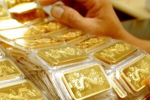 Giá vàng hôm nay ngày 8/12: Tiếp tục tăng nhẹ tại nhiều hệ thống cửa hàng