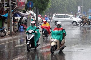 Tin thời tiết 13/12: Hà Nội mưa rét, nhiệt độ thấp nhất 13 độ C