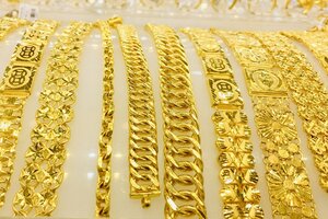 Giá vàng hôm nay 22/12: Tiếp đà giảm giá mạnh