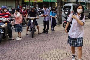 Toàn bộ học sinh TP.HCM có thể đến trường từ 3/1/2022