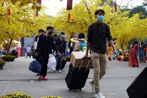 Quy định về quê ăn Tết: Người dân gặp khó vì mỗi nơi một kiểu