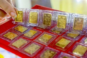 Giá vàng hôm nay ngày 13/1: Điều chỉnh tăng-giảm trái chiều