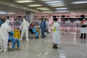 Kiến nghị F0 nhập cảnh cách ly tại nhà, bệnh viện tư