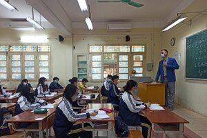 Số ca mới tăng vọt, thêm nhiều địa phương cho học sinh dừng đến trường