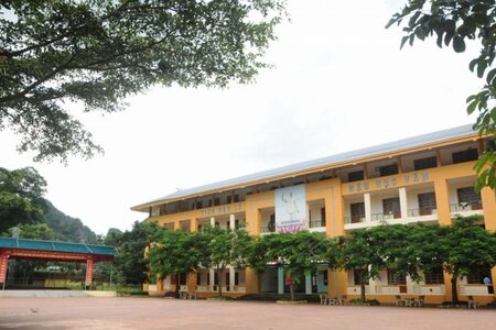 Sơn La: Hơn 300 trường học cho học sinh tạm dừng học trực tiếp