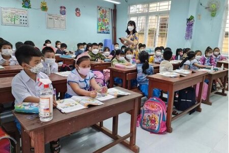 Hơn 4.300 học sinh và giáo viên ở Quảng Ngãi mắc Covid-19