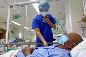 Người đàn ông nhập viện cấp cứu do bị ong đốt hàng trăm vết trên cơ thể