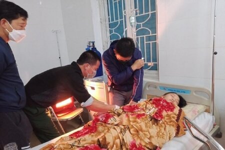 Mâu thuẫn với bạn,3 học sinh ở Nghệ An ăn lá ngón tự tử