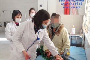 Uống nhầm thuốc diệt chuột bé 4 tuổi nhập viện cấp cứu