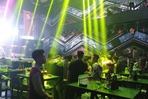 Hải Phòng mở cửa thử nghiệm dịch vụ karaoke, vũ trường