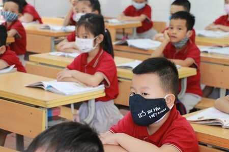 Học sinh Nghệ An được giảm 30% học phí kỳ 1 do dịch Covid-19