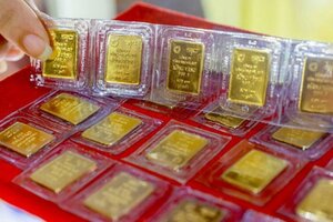 Giá vàng hôm nay 17/3: Quay đầu tăng nhẹ tới 600 nghìn đồng/lượng