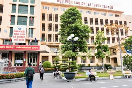 Học viện Báo chí Tuyên truyền tăng chỉ tiêu, không tổ chức thi năng khiếu năm 2022