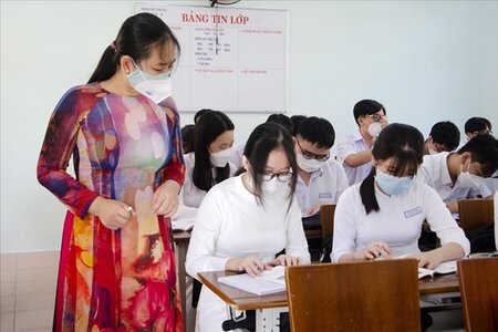 Hơn 2.500 học sinh miền Trung và Nam Bộ sẵn sàng "thử sức" với kỳ thi đánh giá năng lực