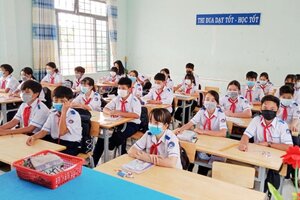 Hôm nay, nhiều địa phương cho học sinh trở lại trường học trực tiếp