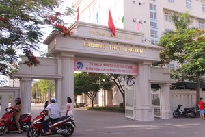 Trường THPT chuyên Đại học Vinh bỏ một số phương án tuyển thẳng vào lớp 10