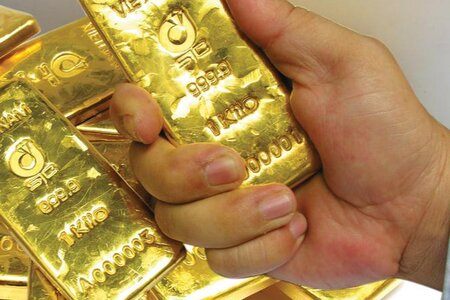 Giá vàng hôm nay ngày 19/4: Vàng miếng tăng-giảm trái chiều