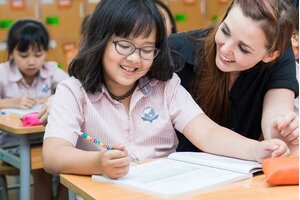 Học phí trường quốc tế ở Hà Nội 800 triệu đồng/năm