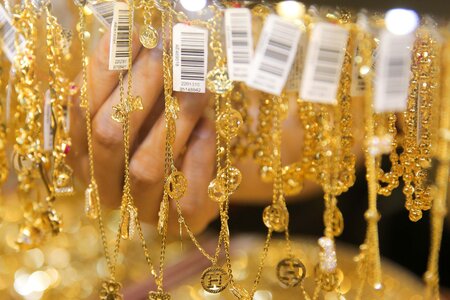 Giá vàng hôm nay ngày 9/6: Vàng nữ trang đồng loạt tăng tới 100 nghìn đồng/lượng