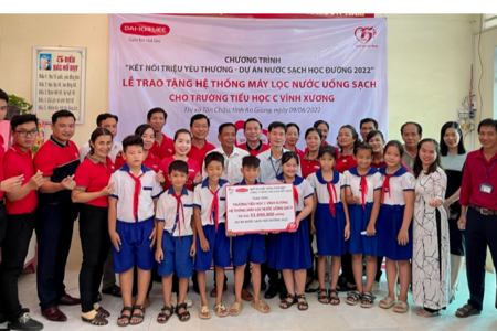 Dai-ichi Life Việt Nam triển khai chương trình “Kết nối Triệu Yêu Thương - Dự án Nước sạch học đường 2022” tại tỉnh An Giang