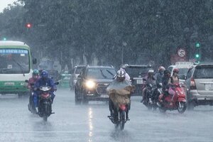 Tin thời tiết 15/6: Bắc bộ tiếp tục mưa dông, Trung Bộ nắng nóng cục bộ