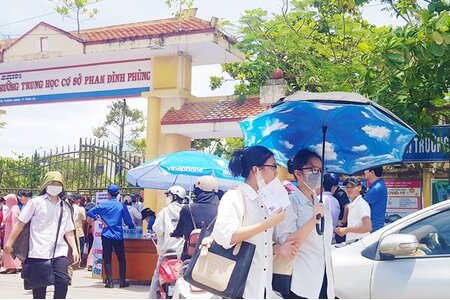 Quảng Trị công bố điểm chuẩn dự kiến vào lớp 10 THPT năm học 2022-2023
