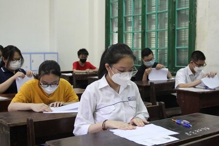 Thái Bình công bố điểm thi, điểm chuẩn vào lớp 10 THPT năm 2022-2023