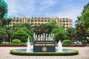 Trường Đại học Thương mại công bố mức học phí năm học 2022-2023