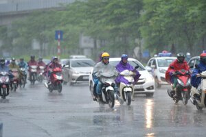 Tin thời tiết ngày 12/7: Bắc Bộ mát mẻ, có lúc có mưa rào và dông,