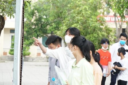 Thêm nhiều trường THPT ở Nghệ An công bố điểm chuẩn vào lớp 10