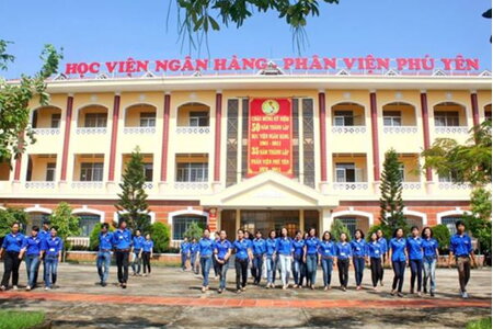Học viện Ngân hàng - Phân viện Phú Yên công bố điểm chuẩn phương thức xét tuyển sớm