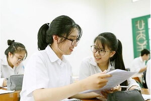 Bộ GD&ĐT lên tiếng thông tin thi trắc nghiệm môn Văn