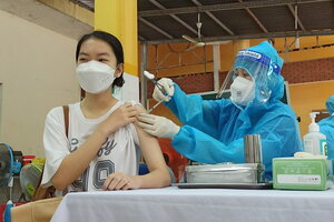 Nha Trang yêu cầu chấn chỉnh giáo viên về việc 'chưa tiêm vaccine Covid-19 không được đến trường'