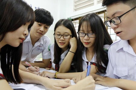 Quảng Ninh miễn học phí cho trẻ mầm non và học sinh phổ thông công lập năm học 2022 - 2023