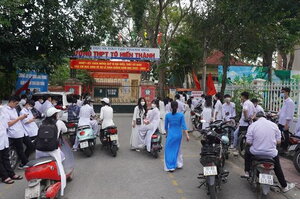 Sở GD&ĐT Thanh Hóa nói gì về việc một trường THPT không cho học sinh vào dự khai giảng