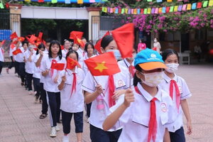 Ninh Bình không để xảy ra tình trạng lạm thu đầu năm học mới