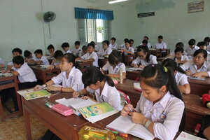 Tiền Giang tăng học phí gấp 3-5 lần năm học 2022-2023