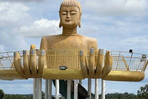 Quán cà phê tự chế 'Cầu Vàng' ở Sóc Trăng tạm dừng hoạt động