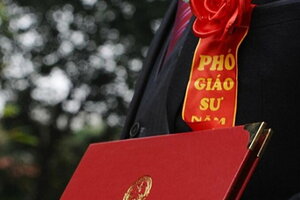 Những ứng viên nữ trẻ được đề nghị xét phó giáo sư năm 2022