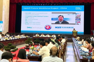 Giáo viên, học sinh phải là trung tâm chiến lược phát triển công nghệ giáo dục