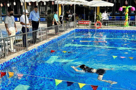 Hải Phòng: Một trường THPT đưa bơi lội trở thành môn học chính thức