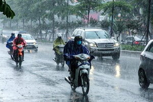 Tin thời tiết 30/11: Miền Bắc đón gió mùa đông bắc, mưa dông rải rác