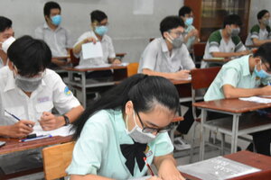 Vụ lộ đề thi cuối kỳ ở Thừa Thiên - Huế: Nữ cán bộ lấy đề thi gửi cho cháu
